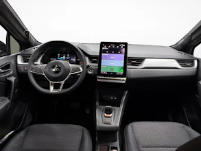 https://vehicle.imgix.net/4355068/f5e986d8-b507-4f8c-a13f-14c943b69940.jpg