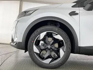 Renault Captur 1.8 E-Tech techno