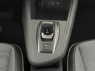 Renault Captur 1.8 E-Tech techno