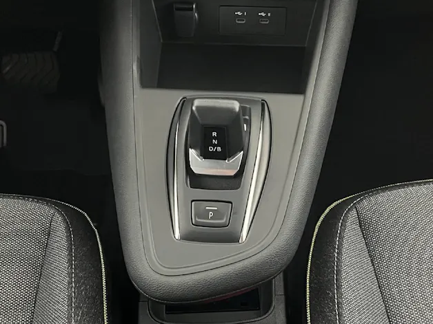 Renault Captur 1.8 E-Tech techno