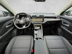 MG ZS 1.5 Hybrid+ Luxury