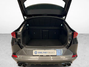 https://vehicle.imgix.net/4355205/946900b6-8a7f-4d94-8960-0fdcc0f1c292.jpg