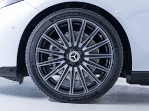 Mercedes-Benz CLA 220 4MATIC