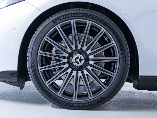 Mercedes-Benz CLA 220 4MATIC