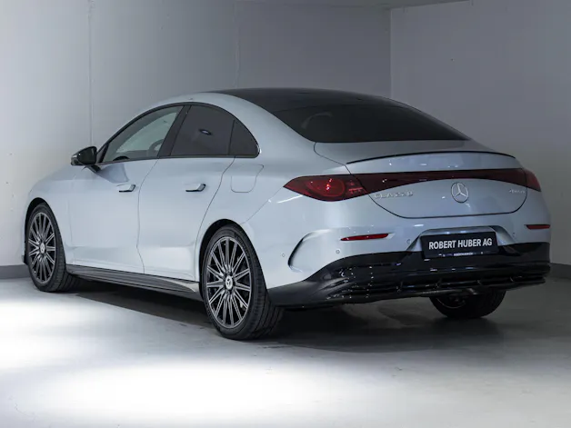 Mercedes-Benz CLA 220 4MATIC