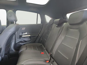https://vehicle.imgix.net/4355264/c670dabe-2b00-4911-b17d-a1d1b8fa60ac.jpg