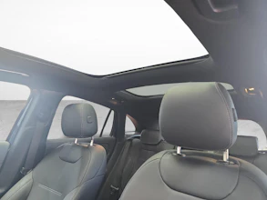 https://vehicle.imgix.net/4355264/f8bd9ddc-28ea-412f-8d5b-f3c6865f056c.jpg