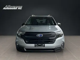 Subaru Forester Station 2.0i e-Boxer Swiss Plus