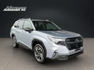 Subaru Forester Station 2.0i e-Boxer Swiss Plus