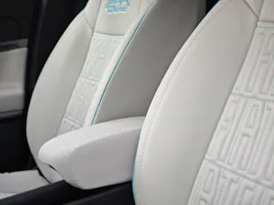 Fiat 600 1.2 Hybrid 145 La Prima
