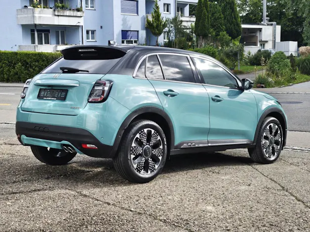 Fiat 600 1.2 Hybrid 145 La Prima
