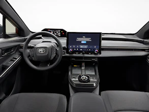 https://vehicle.imgix.net/4355292/e6b7436b-4767-4f04-a271-c70c21461086.jpg