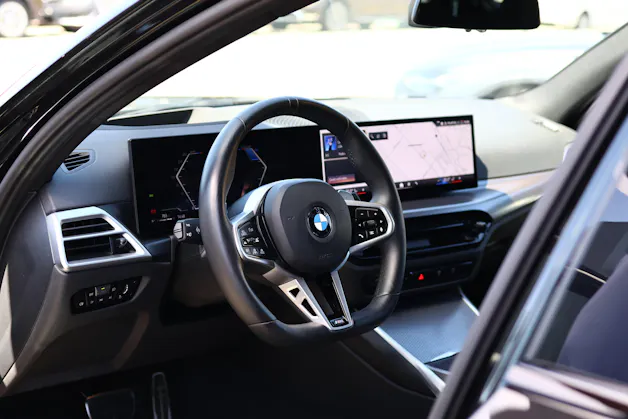 BMW 320d xDrive 48V Touring Steptronic M Sport * FORTLAUFENDE WERKSGARANTIE * FACELIFT MODELL *