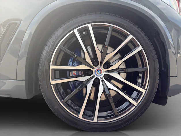 BMW X5 M50i xDrive
