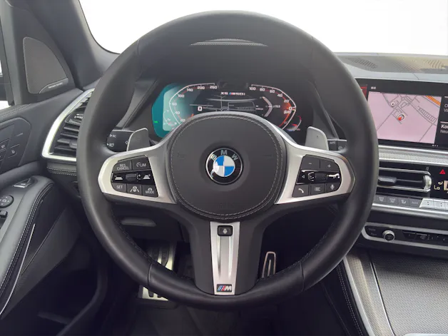 BMW X5 M50i xDrive