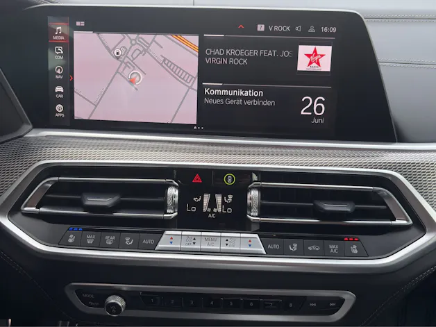 BMW X5 M50i xDrive