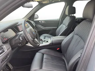 BMW X5 M50i xDrive