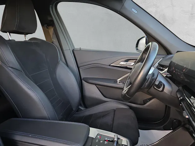 BMW X1 23i M Sport xDrive U11 (CH) AHK ** Action Leasing à 2.88% Jusqu'au 30.09.2026 **