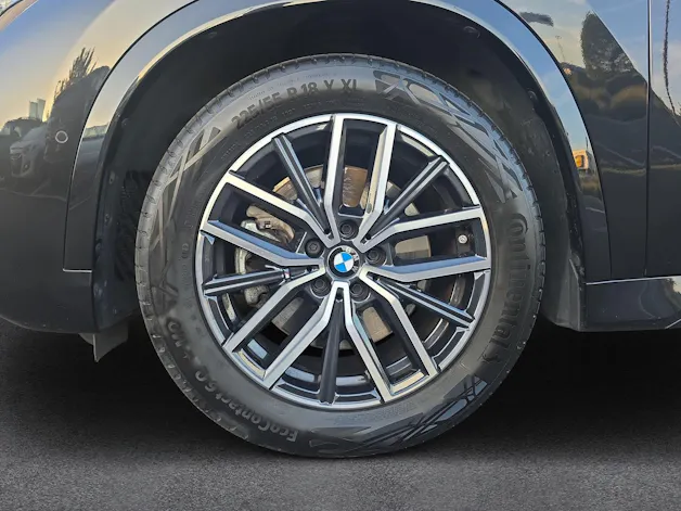 BMW X1 23i M Sport xDrive U11 (CH) AHK ** Action Leasing à 2.88% Jusqu'au 30.09.2026 **