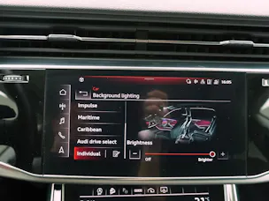 AUDI Q8 50 TDI quattro T-Tronic