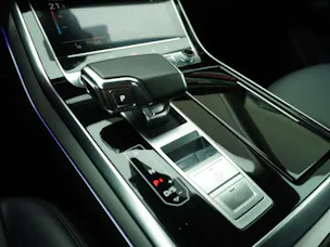 AUDI Q8 50 TDI quattro T-Tronic