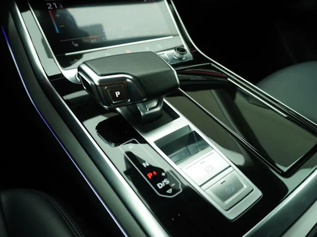 AUDI Q8 50 TDI quattro T-Tronic
