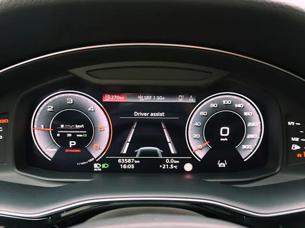 AUDI Q8 50 TDI quattro T-Tronic