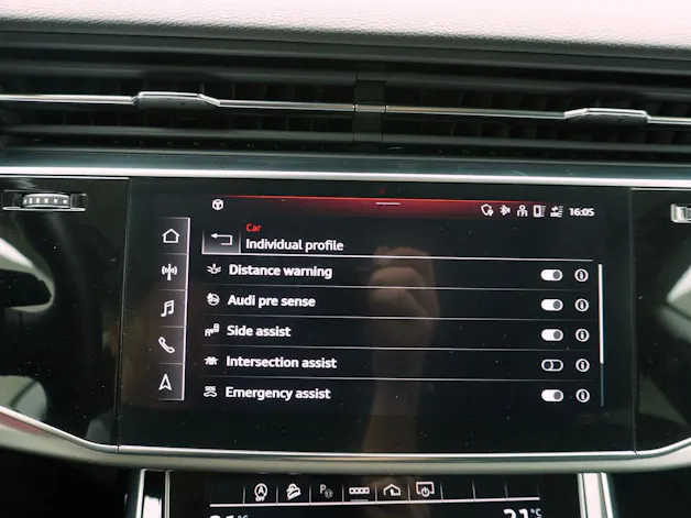 AUDI Q8 50 TDI quattro T-Tronic