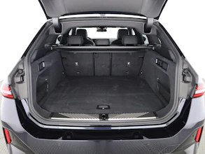 https://vehicle.imgix.net/4355360/eb6cca35-84fe-4066-b7aa-8b20585a8ae9.jpg