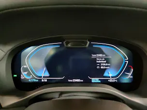 BMW iX3 E-Motor MFK 13.07.2026 Attraktiven Leasingzinssatz ab 0,9 % bei Abschluss einer BMW Fahrzeugversicherung.