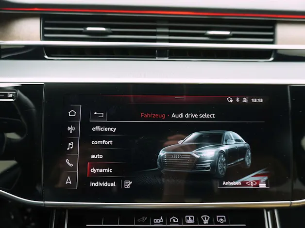 Audi A8 60 TFSI e quattro tiptronic LWB