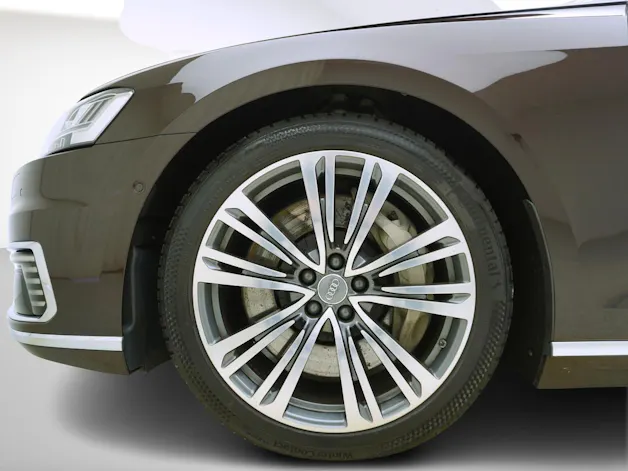 Audi A8 60 TFSI e quattro tiptronic LWB