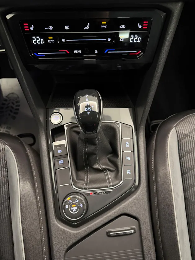 VW Tiguan 2.0 TDI SCR R-Line DSG