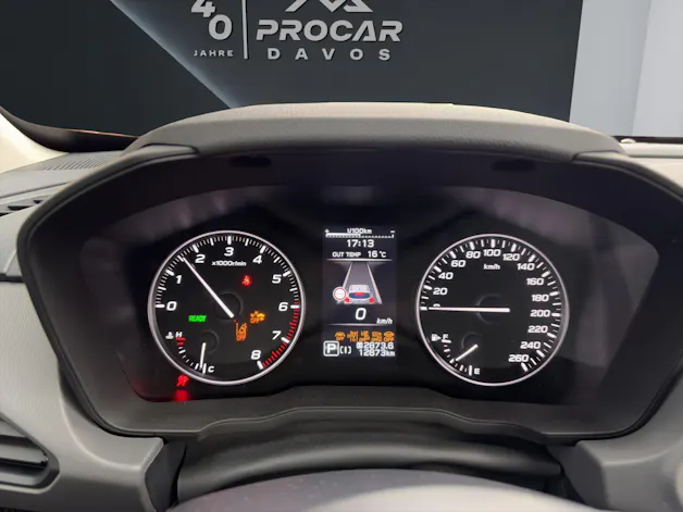 Subaru Crosstrek 2.0i e-Boxer Swiss Plus