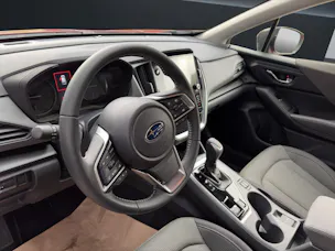 Subaru Crosstrek 2.0i e-Boxer Swiss Plus