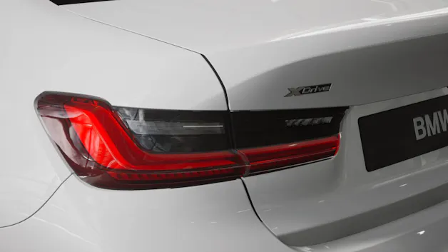 BMW 320d xDrive SAG