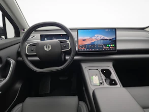https://vehicle.imgix.net/4355516/932dfa14-d75f-44fd-9f96-0bb9924db78a.jpg