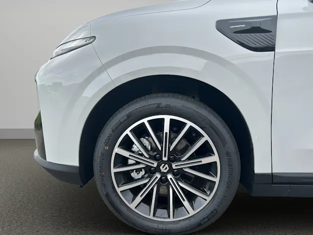 Leapmotor B10 1.5 Hybrid EV