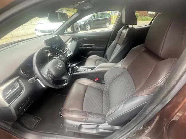 Toyota C-HR 1.2 T Premium 4x4