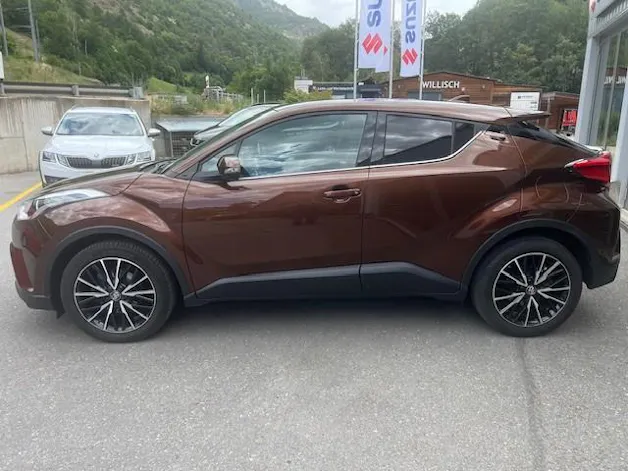Toyota C-HR 1.2 T Premium 4x4