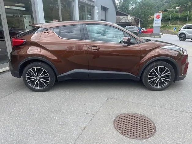 Toyota C-HR 1.2 T Premium 4x4