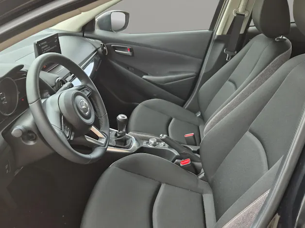 Mazda 2 1.5 90 Center-Line