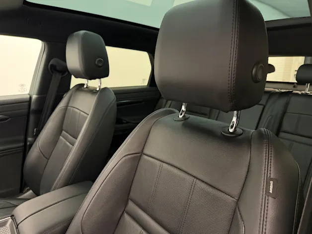 Land Rover Range Rover Evoque 1.5 T 300e S
