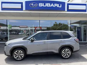 Subaru Forester Station 2.0i e-Boxer Luxury