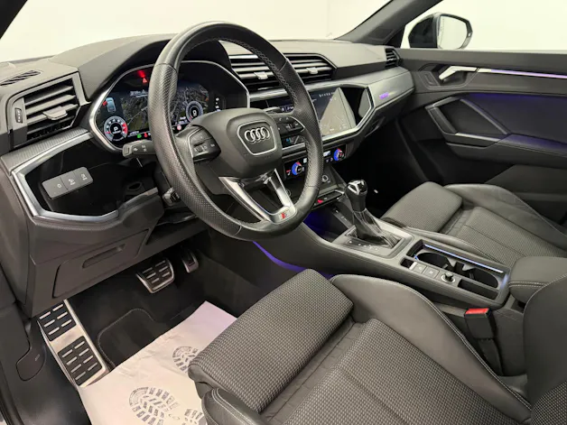 Audi Q3 Sportback 2.0 40 TFSI S line quattro S-Tronic