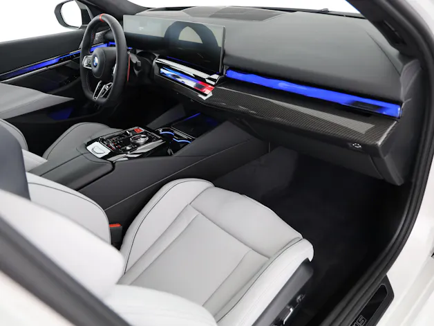 BMW M5 xDrive