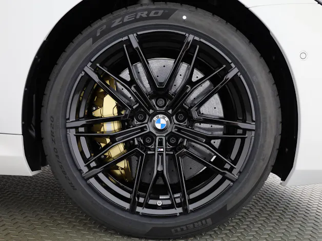 BMW M5 xDrive