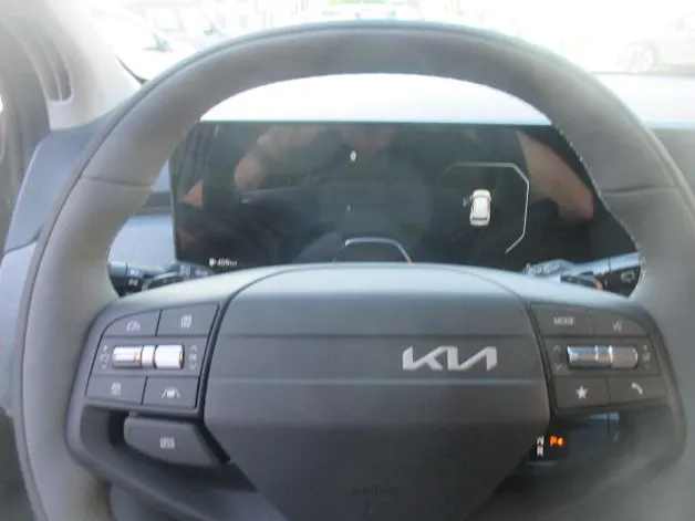 Kia EV3 81 kWh Earth