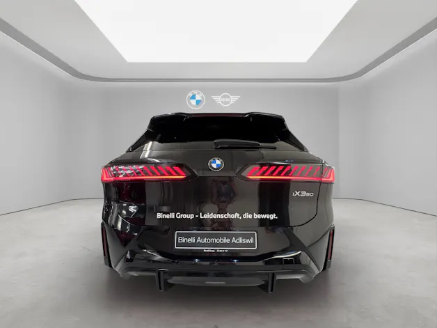 BMW iX3 50 xDrive
