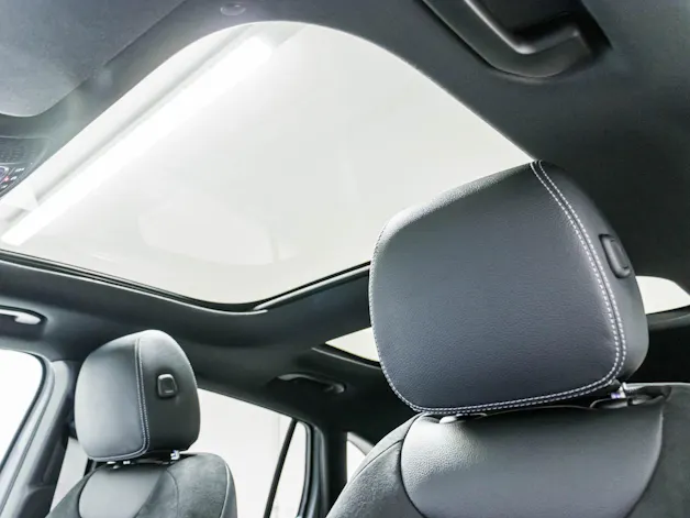Mercedes-Benz GLA 220 d 4MATIC "Swiss Star"